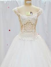 What to Wear With Your White Prom Dress White Prom Dress