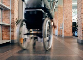 Choosing the Right Wheelchair: A Comprehensive Guide Wheelchair